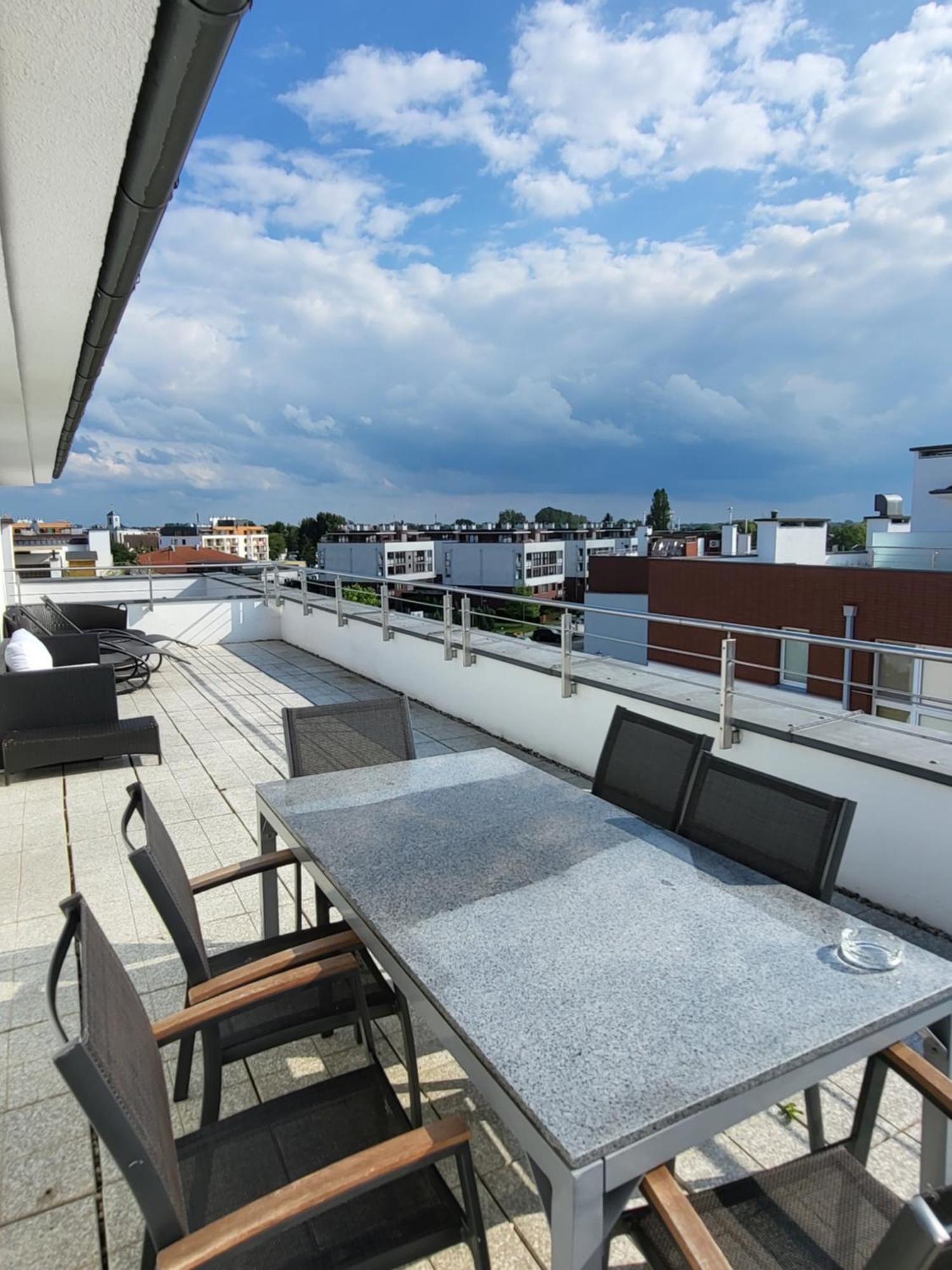 Apartament Margaretville 90M Kolobrzeg Exterior photo